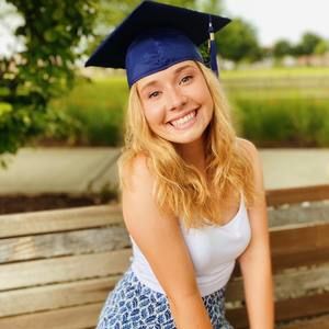 Meet your Posher, Natalie